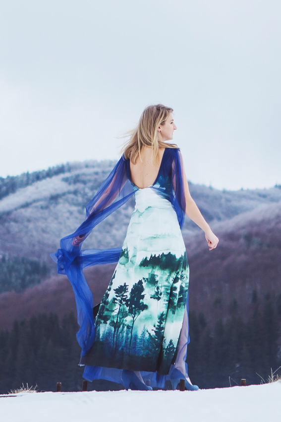 Rochie de seara personalizata cu imprimeu peisaj- #SinestezicQueens - Sinestezic
